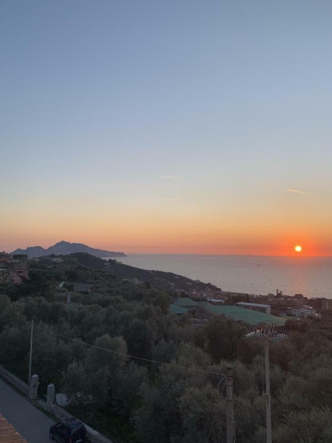 Il Chiostro Bed & Breakfast Massa Lubrense Exterior photo
